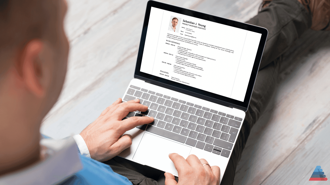 Man making cv for a job in dubai